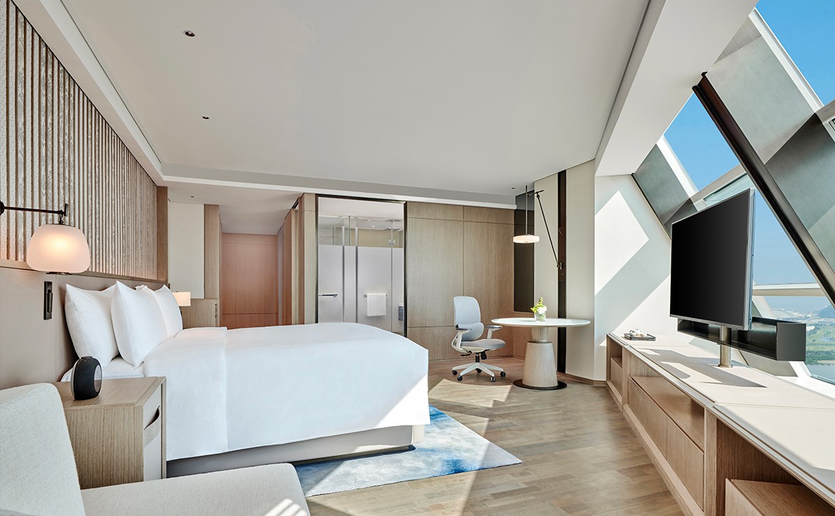 希尔顿逸林酒店