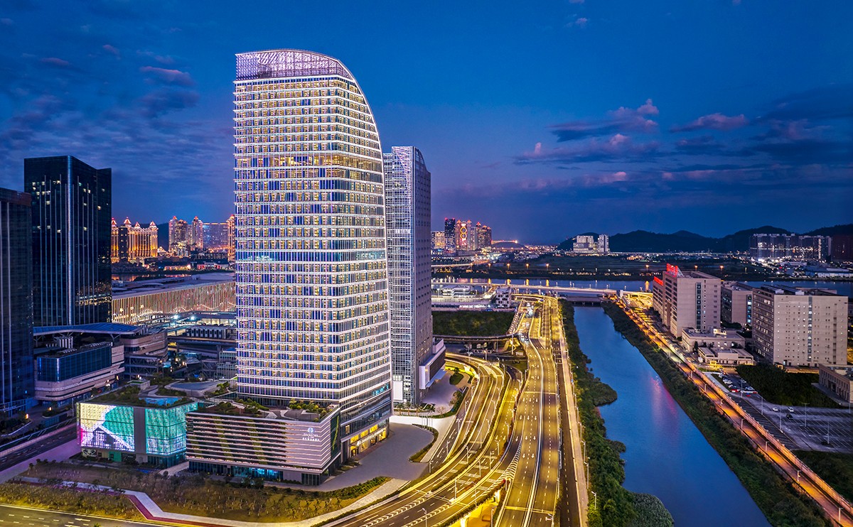 希尔顿逸林酒店