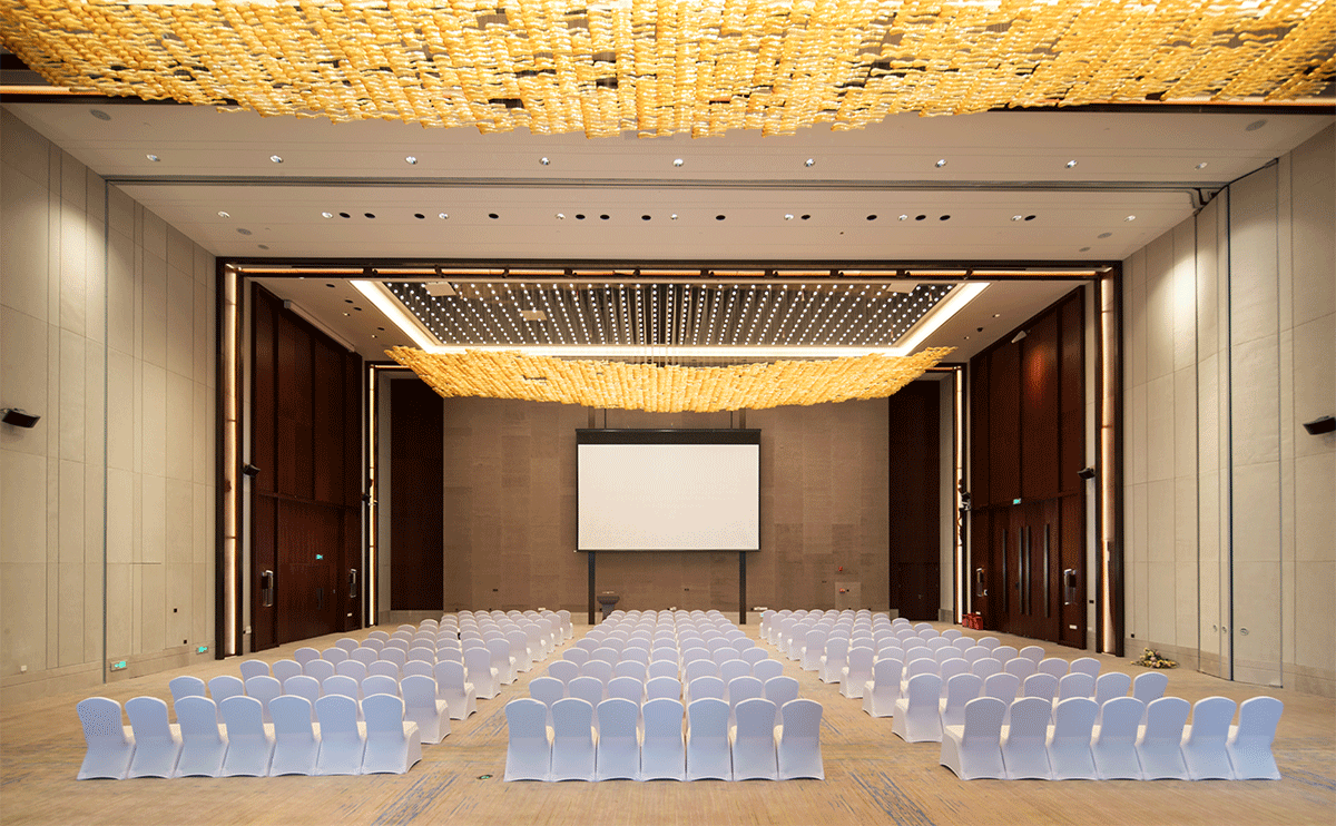 希尔顿花园酒店