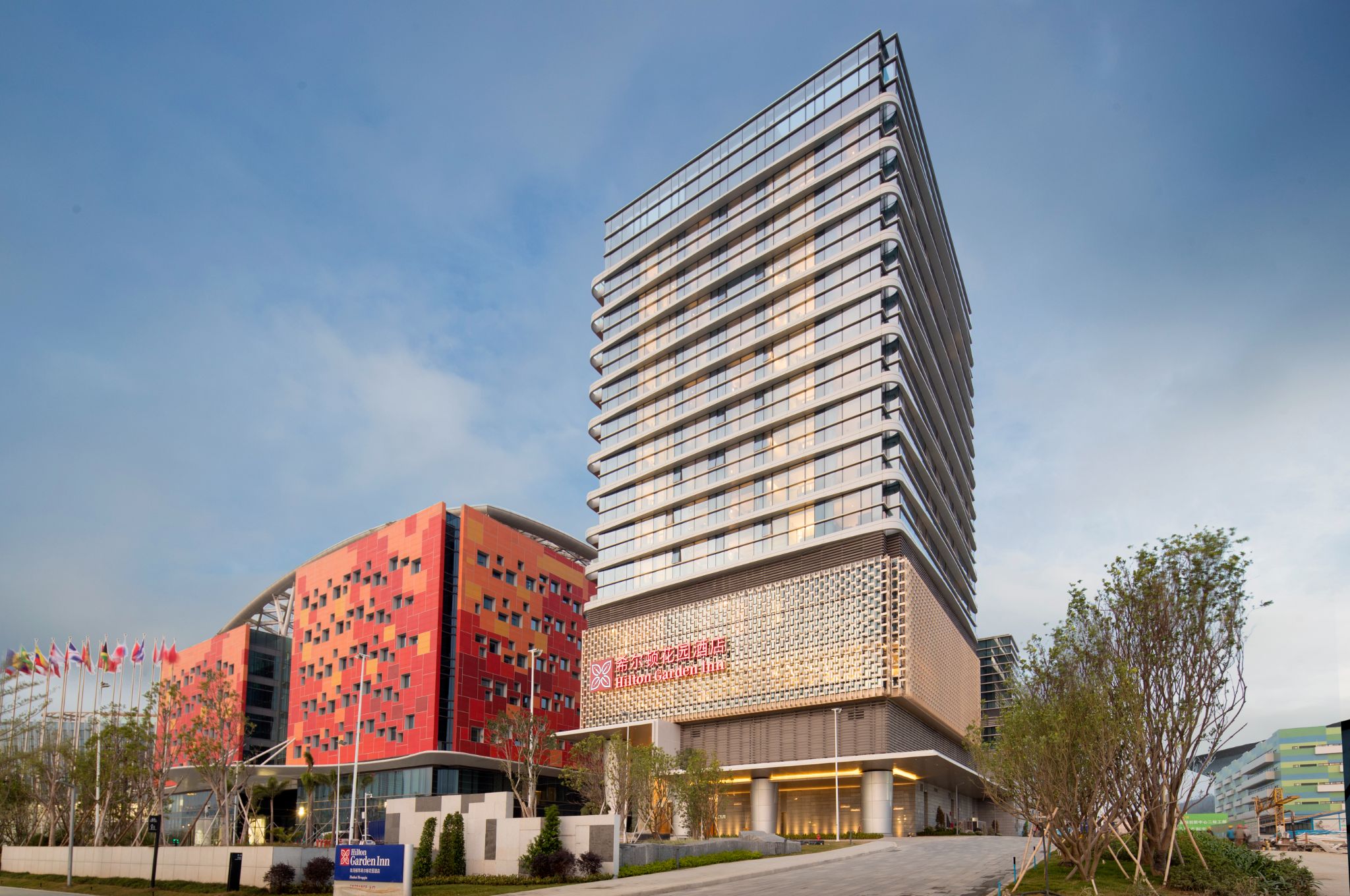 希尔顿花园酒店