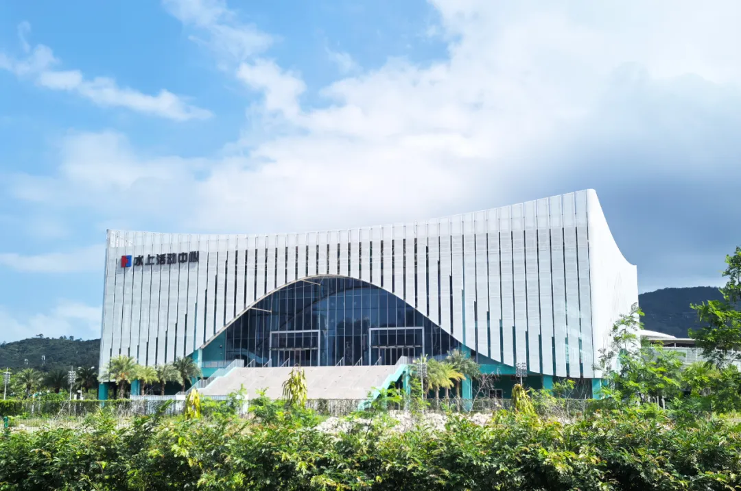 横琴华发水上活动中心试营业首日人气爆棚 单日客流量突破2000人次