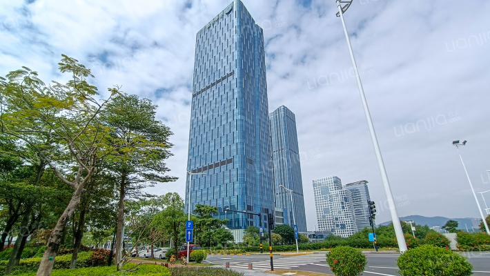 横琴富力中心：屹立于粤澳深度合作区的商务旗舰