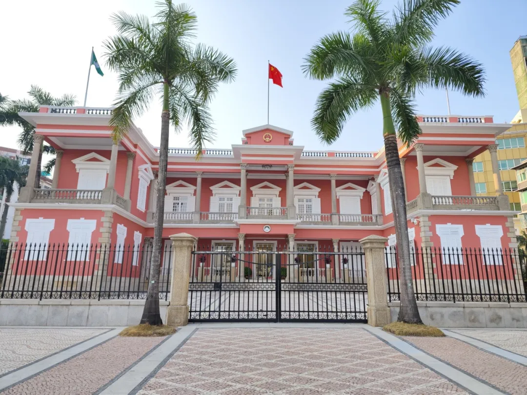 横琴澳人子弟学校学生正式纳入澳门教育福利体系，书簿津贴、免费教育津贴全解析